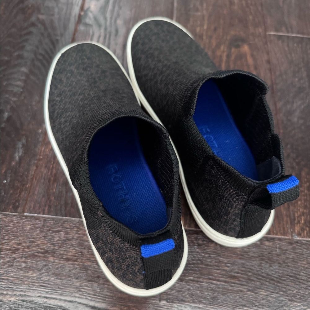 Rothy’s | Chelsea Sneaker - Picture 4 of 5